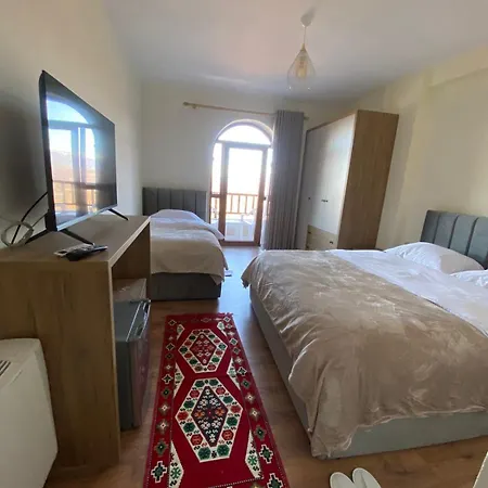 Bujtina Cupa 3* Klos