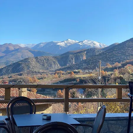 招待所 Bujtina Cupa 3*