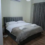 Bujtina Cupa Affittacamere Klos