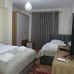 Bujtina Cupa Affittacamere 3*