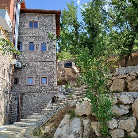 Bujtina çupa Maison d'hôtes 3*
