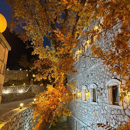 Bujtina Cupa بيت ضيافة Klos