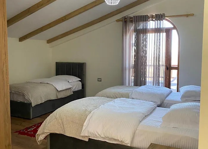 Bujtina Cupa Πανσιόν Klos